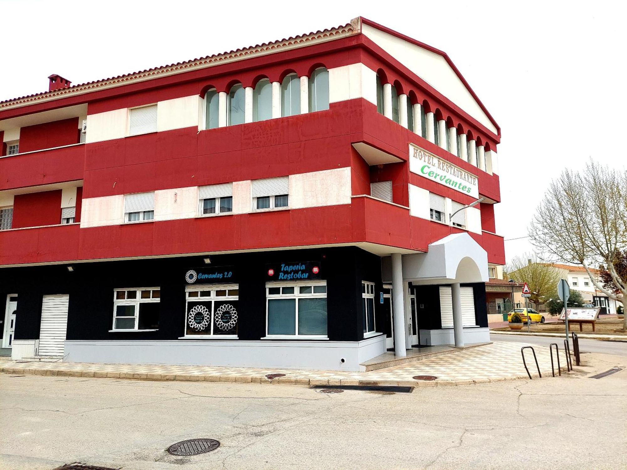 塞万提斯酒店 Mahora 外观 照片